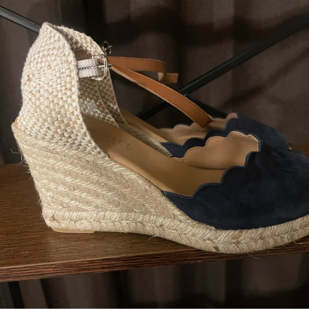 Paseart Made in Spain Navy Scalloped Espadrilles by [Brand] - Picture 5 of 6
